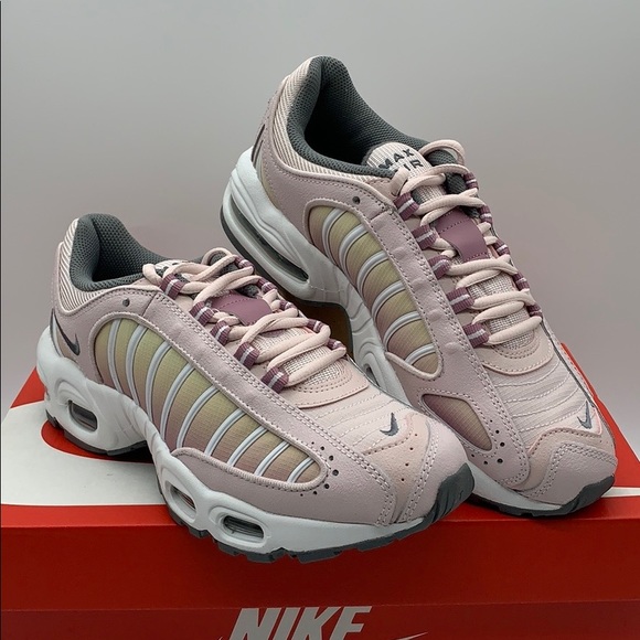 • NIKE W AIR MAX TAILWIND IV barely rose/smoke gre - Picture 14 of 16